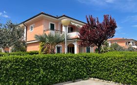 Villa I Giardini Del Conero Con Ombrellone In Spiaggia
